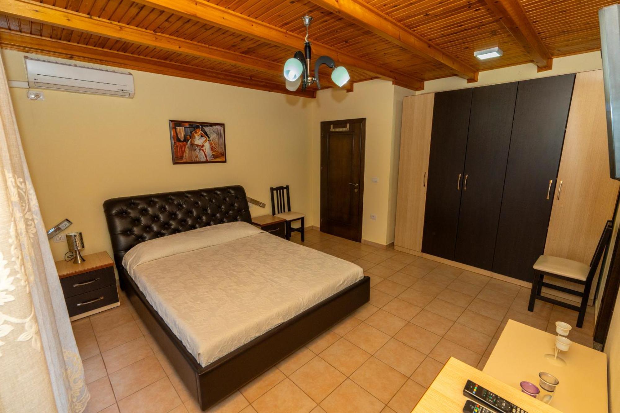 Hotel Albania Velipoje Bagian luar foto