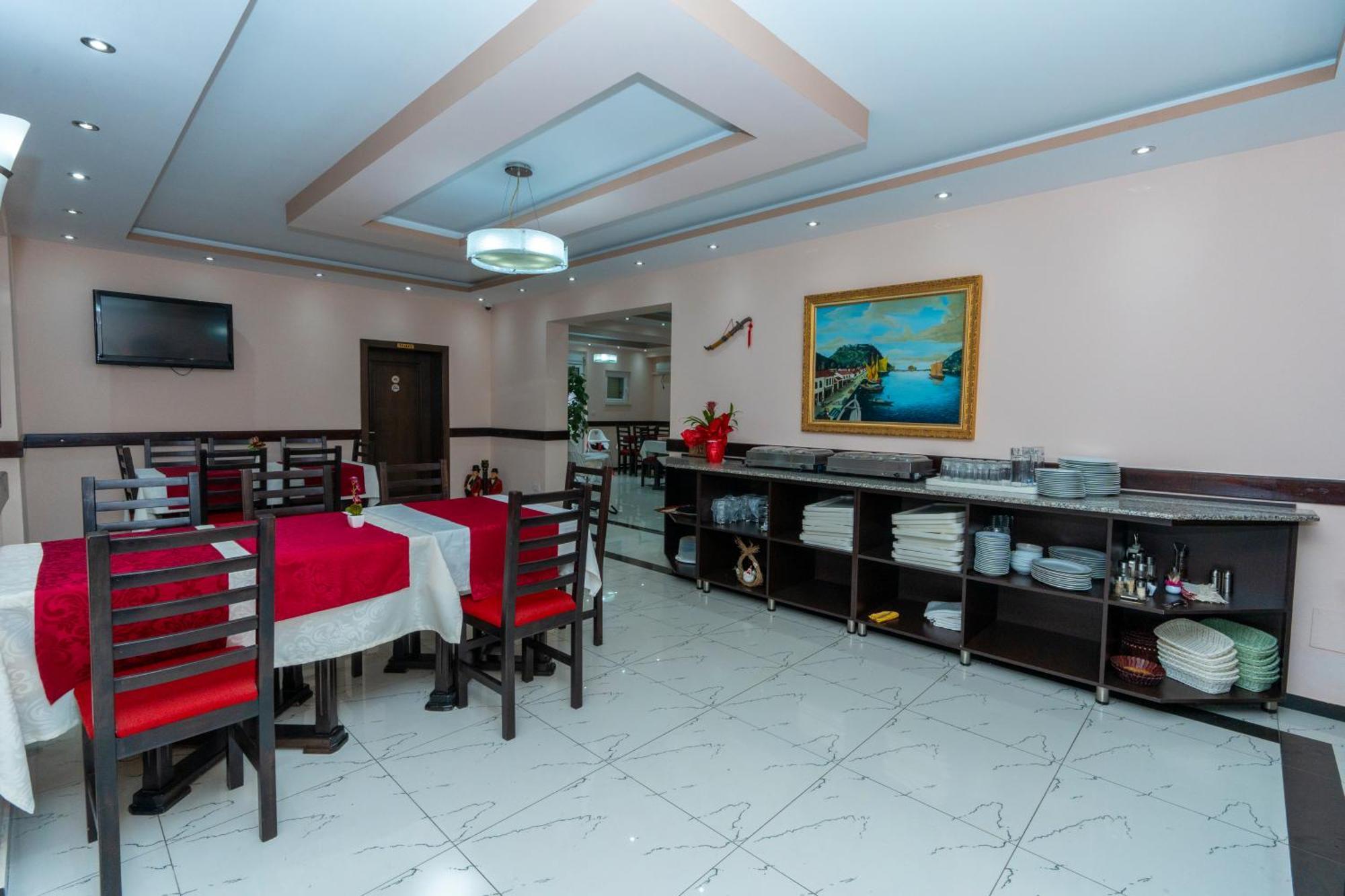 Hotel Albania Velipoje Bagian luar foto