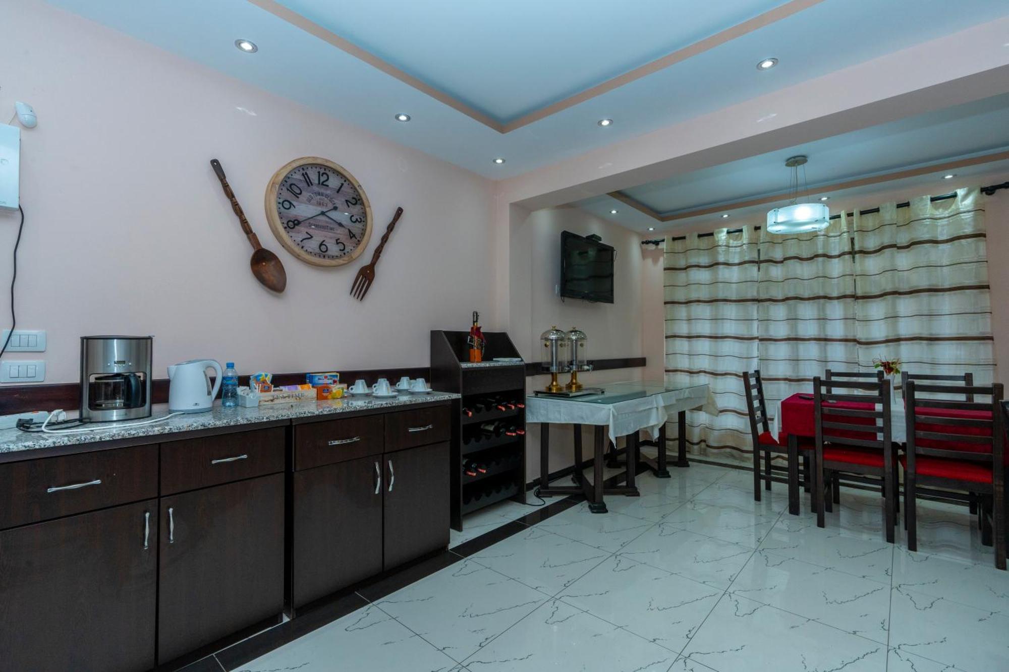 Hotel Albania Velipoje Bagian luar foto