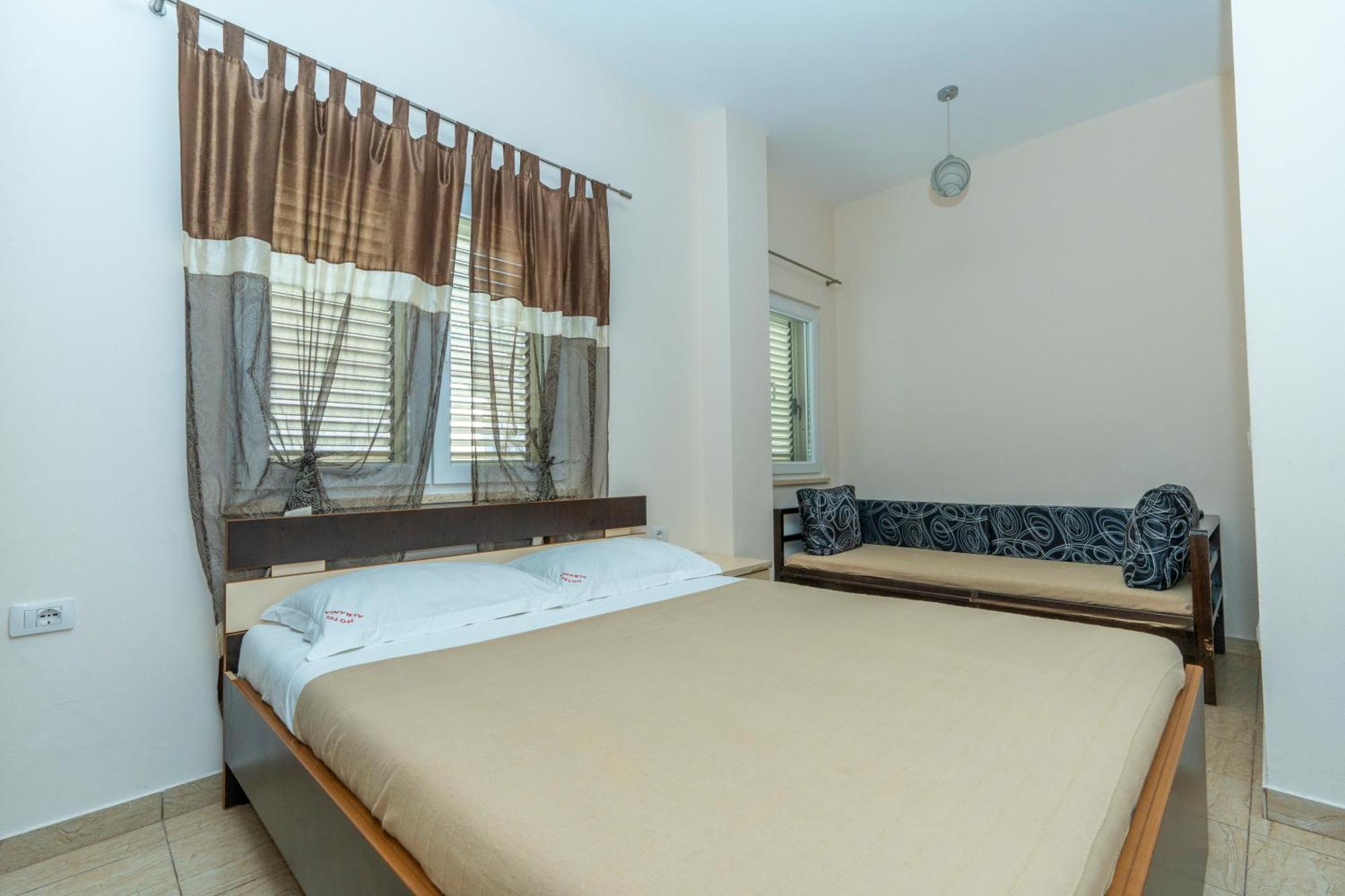 Hotel Albania Velipoje Bagian luar foto