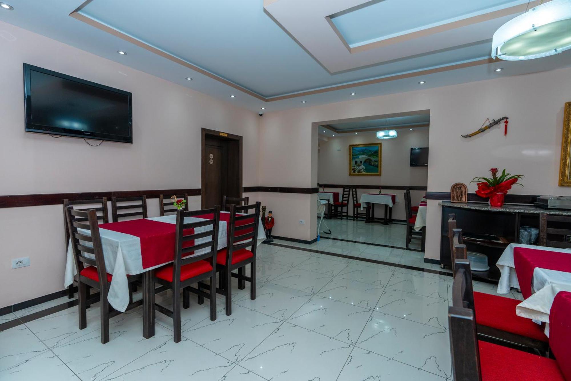 Hotel Albania Velipoje Bagian luar foto
