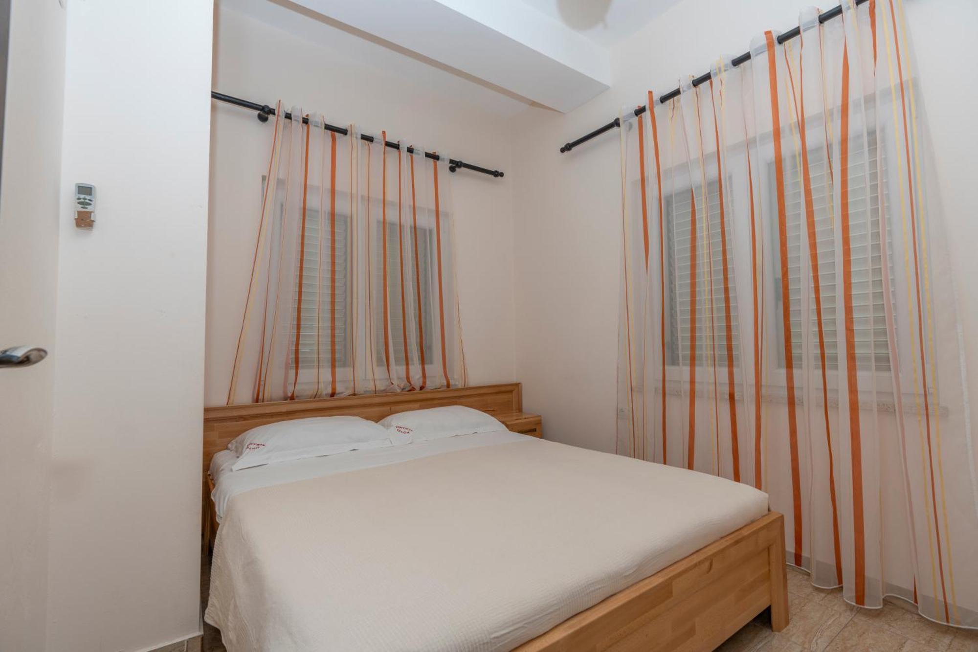 Hotel Albania Velipoje Bagian luar foto