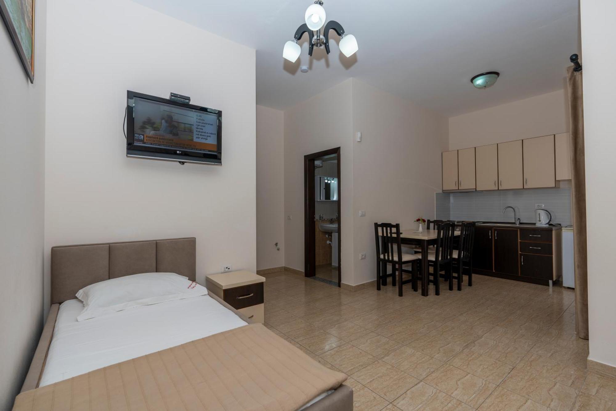 Hotel Albania Velipoje Bagian luar foto